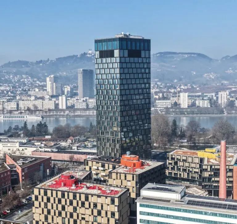 Quadrill Tower Linz - Systemwasseraufbereitung Thermochema